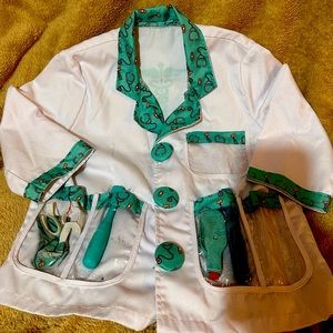 Small dramatic play doctor’s coat.